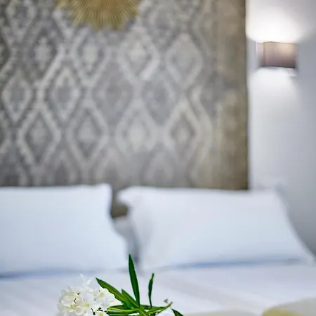 Отель Moorea Boutique - Only Adults